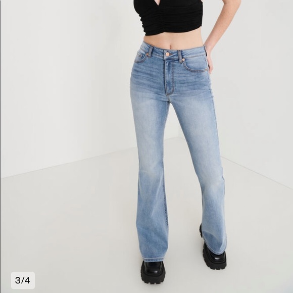 FLARED LEG JEANS FROM GARAGE - Picture 1 of 7